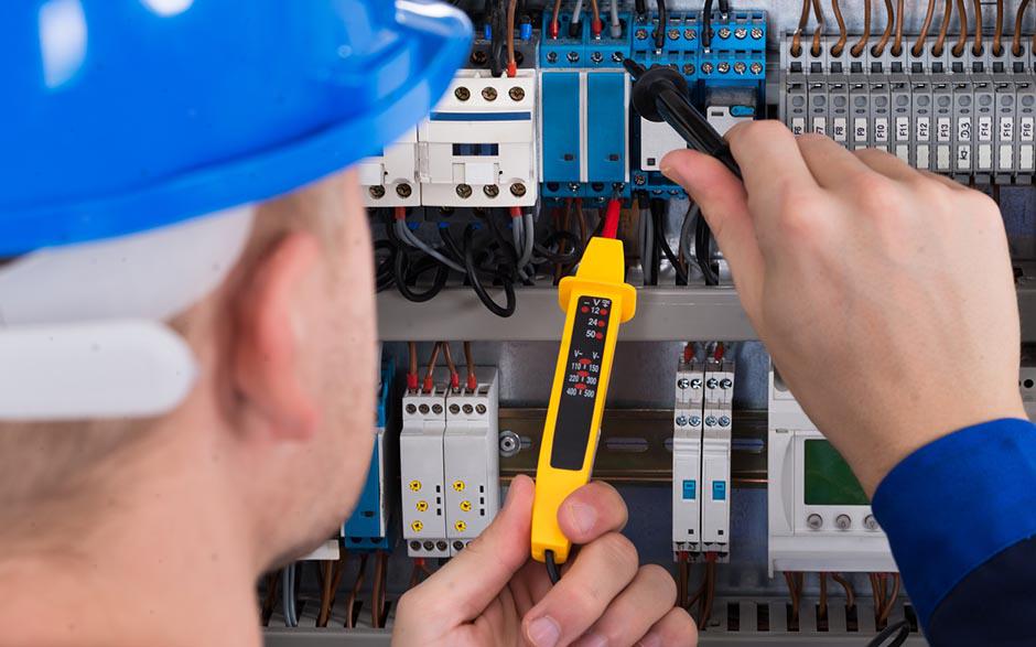 tarifs électricien Paris 4